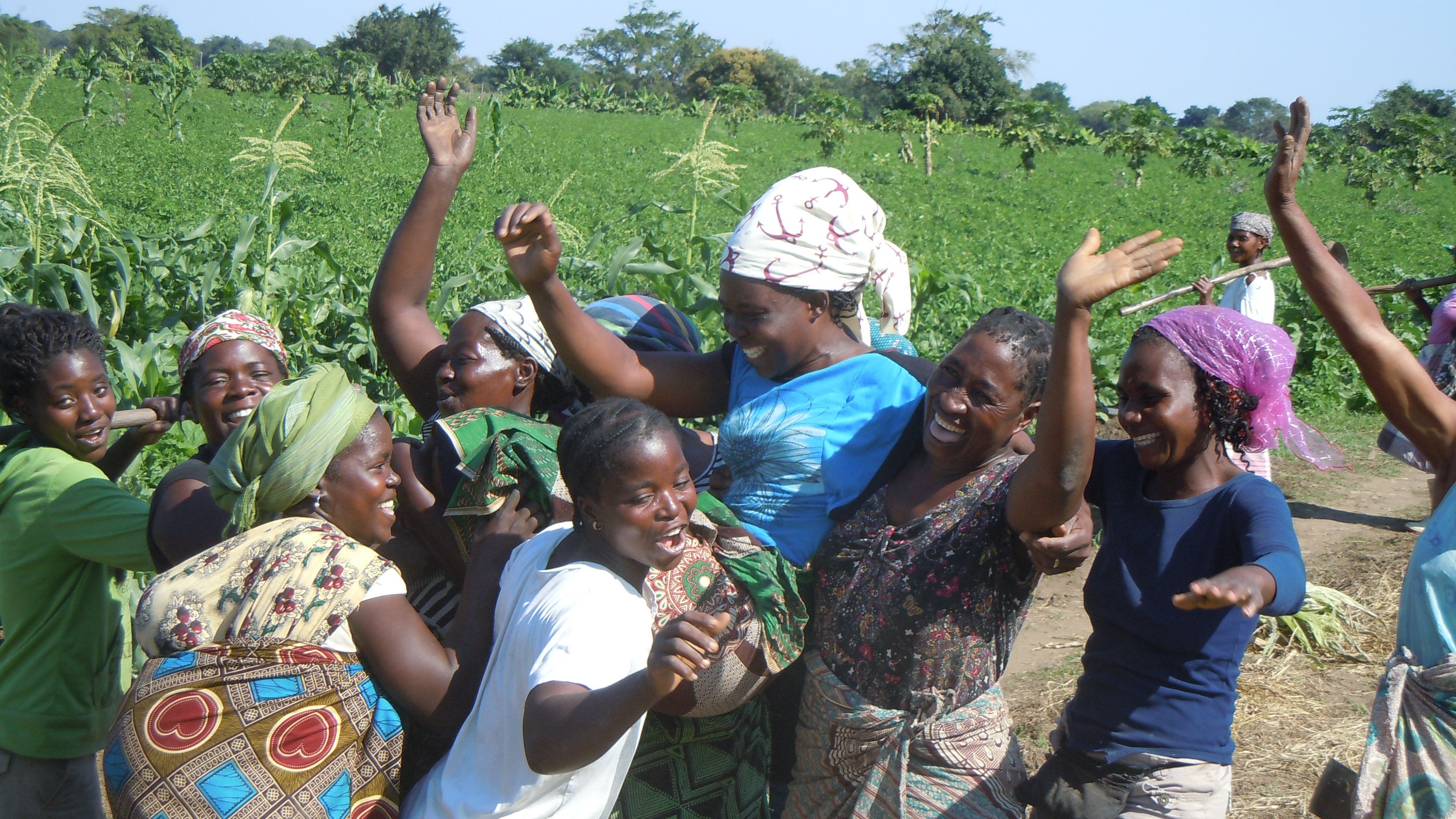 Juntos fazemos a <span style=color:#79d431;>diferença</span>